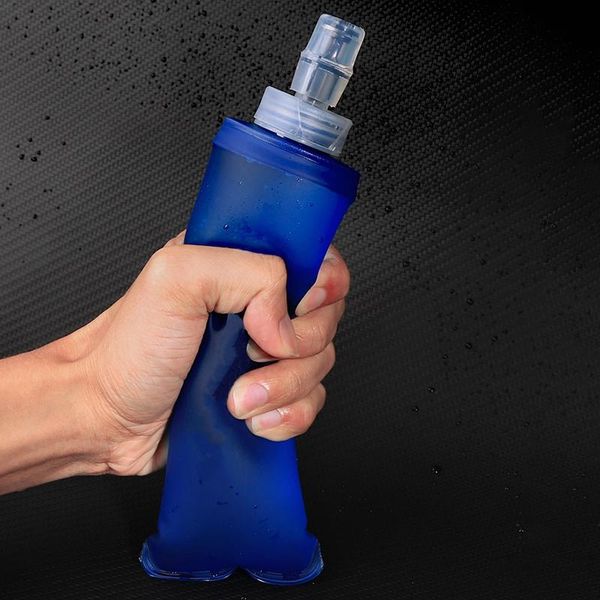 hydration packs 250ml / 500ml soft flask folding collapsible water bottle for running pack waist bag cycling drinking
hydration packs 250ml / 500ml soft flask folding collapsible water bottle for running pack waist bag cycling drinking