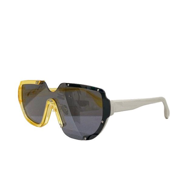 summer sunglasses for men and women style the-mis anti-ultraviolet retro plate half frame special design eyeglasses random box, White;black
summer sunglasses for men and women style the-mis anti-ultraviolet retro plate half frame special design eyeglasses random box, White;black