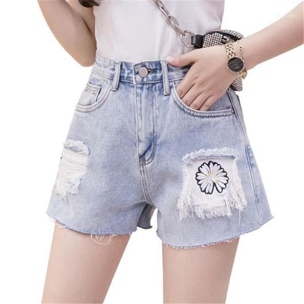women's shorts 2021 fashion summer front holed jeans temperament elegant embroidered denim women1, White;black
women's shorts 2021 fashion summer front holed jeans temperament elegant embroidered denim women1, White;black