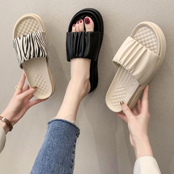 slippers 2021 summer women wrinkle lace zebra outdoor wear sandals college wind beach party, Black
slippers 2021 summer women wrinkle lace zebra outdoor wear sandals college wind beach party, Black