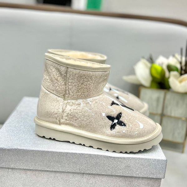 women's shoes designer winter comfort and thickening luxury fashion casual snow boots, Red;white
women's shoes designer winter comfort and thickening luxury fashion casual snow boots, Red;white