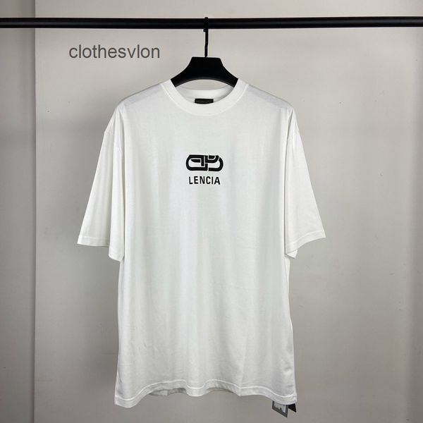 t-shirts mens fashion 2022 balencaiga's latch letter flocking printing couple casual short sleeve t-shirt tee, White;black
t-shirts mens fashion 2022 balencaiga's latch letter flocking printing couple casual short sleeve t-shirt tee, White;black