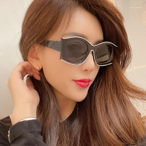 vazrobe fashion sunglasses women white pink sun glasses for female summer shades colorful steampunk style, White;black
vazrobe fashion sunglasses women white pink sun glasses for female summer shades colorful steampunk style, White;black