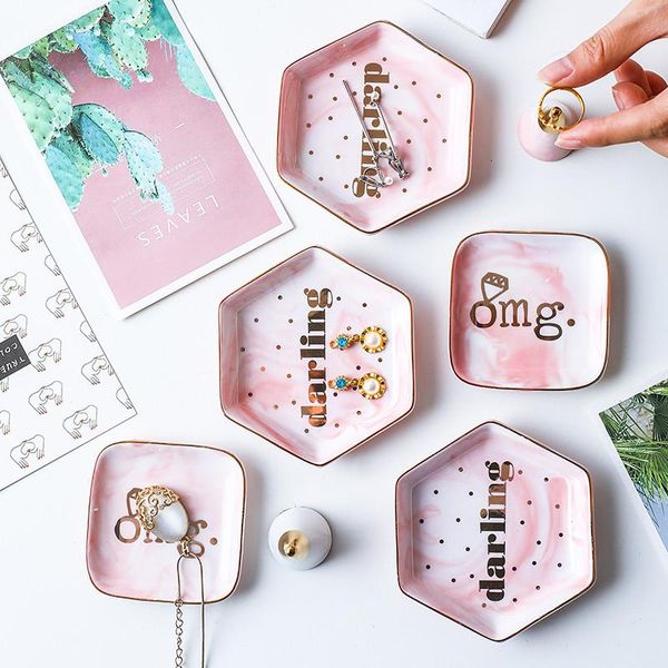 kitchen storage & organization ceramic square hexagon pink jewelry dish plates rings snack candy heart-shaped tray decoration crafts
kitchen storage & organization ceramic square hexagon pink jewelry dish plates rings snack candy heart-shaped tray decoration crafts