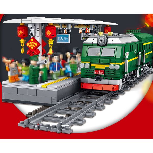 china transport shanghai station railway green train kits model passengers building blocks toy for children
china transport shanghai station railway green train kits model passengers building blocks toy for children