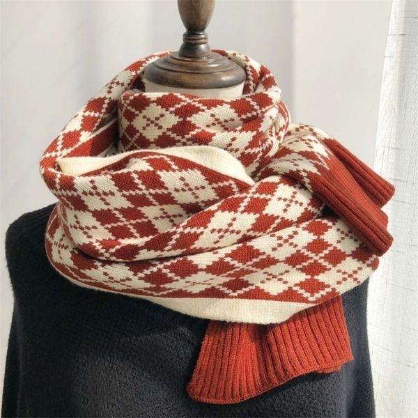 2021 new scarf female autumn and winter british diamond lattice warm fashion trend student male wool, Blue;black
2021 new scarf female autumn and winter british diamond lattice warm fashion trend student male wool, Blue;black
