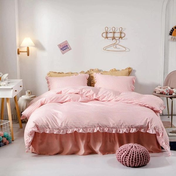bedding set with pillowcases bed skirt duvet cover japan size for home ruffles falbala yellow/pink/blue/black sets
bedding set with pillowcases bed skirt duvet cover japan size for home ruffles falbala yellow/pink/blue/black sets