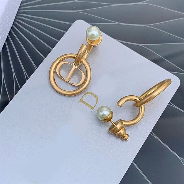 new cool style women's ring size pearl earrings red exclusive design jewel, Golden
new cool style women's ring size pearl earrings red exclusive design jewel, Golden