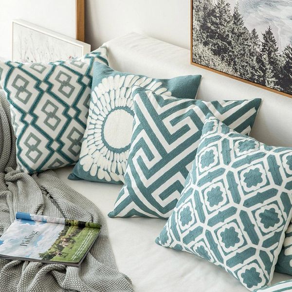 45x45cm luxury green embroidery throw pillow cover solid color nordic cushion romantic home decoration sofa cushion/decorative
45x45cm luxury green embroidery throw pillow cover solid color nordic cushion romantic home decoration sofa cushion/decorative