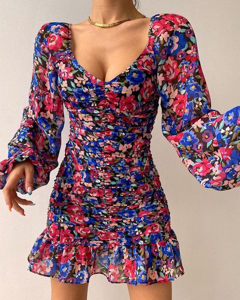 casual dresses autumn 2021 women's floral print mini dress long lantern sleeve ruffles ruched short, Black;gray
casual dresses autumn 2021 women's floral print mini dress long lantern sleeve ruffles ruched short, Black;gray