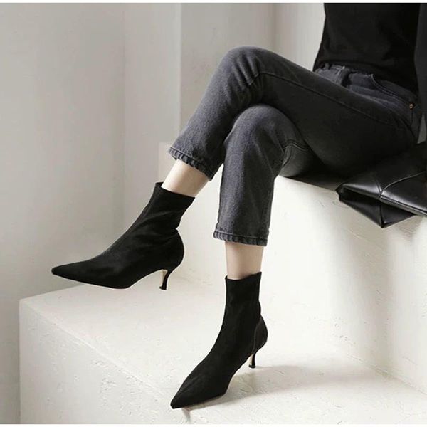 boots drop women high heels ladies pointed toe flock slip on short boot female elegant fashion party shoes 2021, Black
boots drop women high heels ladies pointed toe flock slip on short boot female elegant fashion party shoes 2021, Black