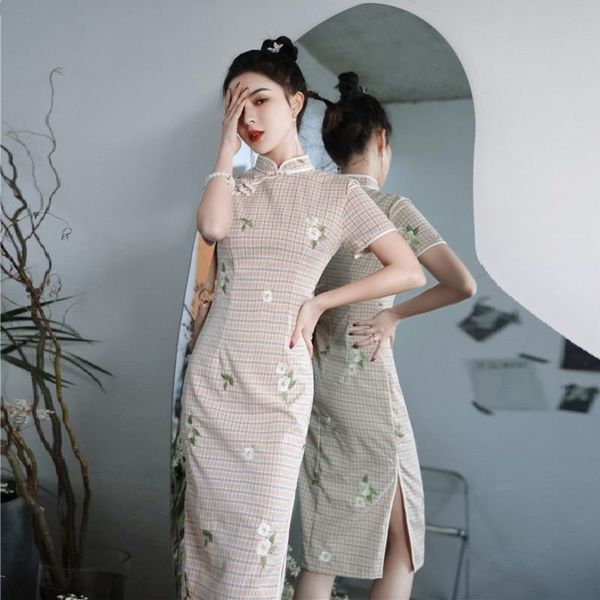 ethnic clothing embroidered chinese dresses cotton plaid cheongsam dress for women summer beige modern fashion qi pao, Red
ethnic clothing embroidered chinese dresses cotton plaid cheongsam dress for women summer beige modern fashion qi pao, Red