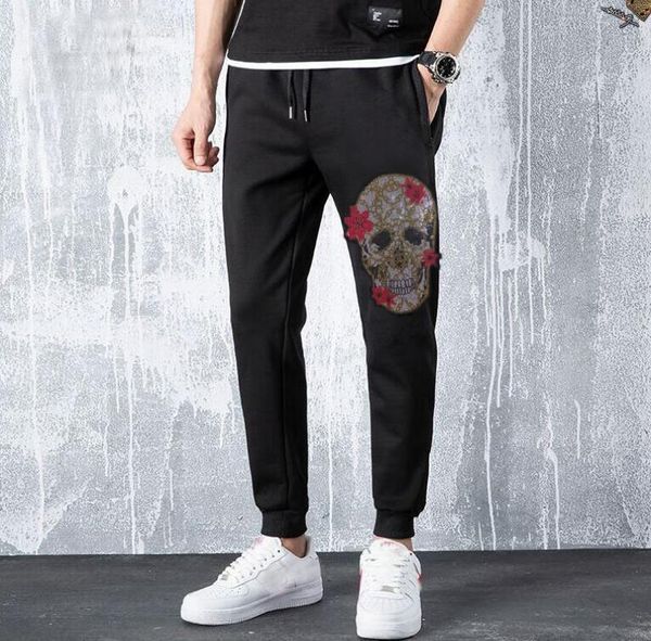 men's pants sweatpants strass hip hop man sports designer of superior quality, Black
men's pants sweatpants strass hip hop man sports designer of superior quality, Black