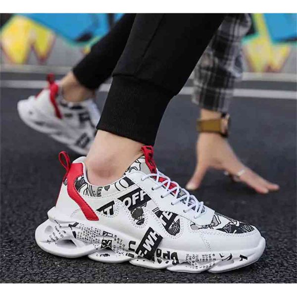 dress shoes sneakers with male laces, breathable, casual, light, comfortable. 7g7b, Black
dress shoes sneakers with male laces, breathable, casual, light, comfortable. 7g7b, Black