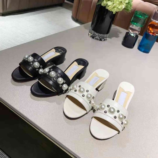 70% off wholesale sandals flip-flops vallu new leather low-heel sandals, high-end pearl decoration, comfortable and versatile, must-have for, Black
70% off wholesale sandals flip-flops vallu new leather low-heel sandals, high-end pearl decoration, comfortable and versatile, must-have for, Black