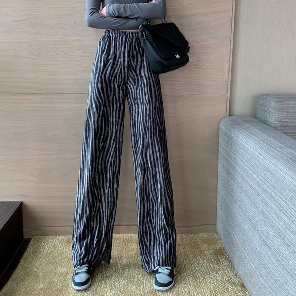 zebra print wide-leg trousers women fashion hight waist corduroy straight trouser autumn spring loose fit casual style pants women's &, Black;white
zebra print wide-leg trousers women fashion hight waist corduroy straight trouser autumn spring loose fit casual style pants women's &, Black;white