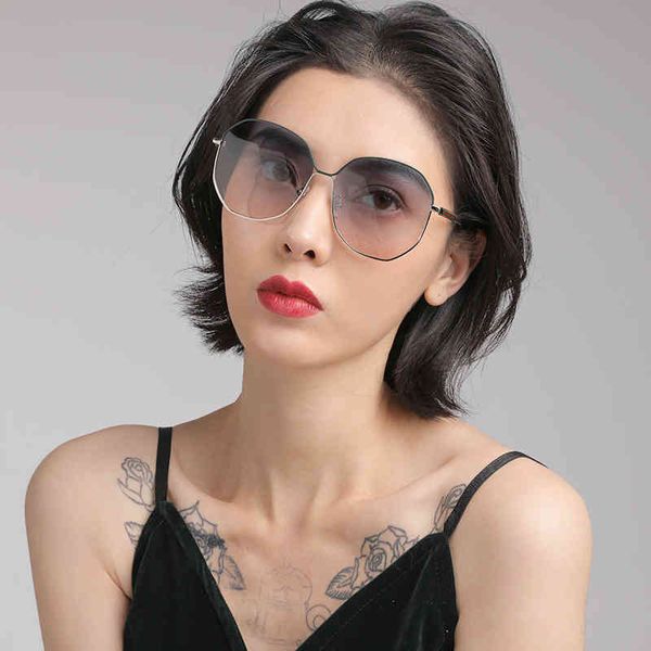 sun glasses sunglasses 2021 polarizing women's fashion net red polygon 6126, White;black
sun glasses sunglasses 2021 polarizing women's fashion net red polygon 6126, White;black