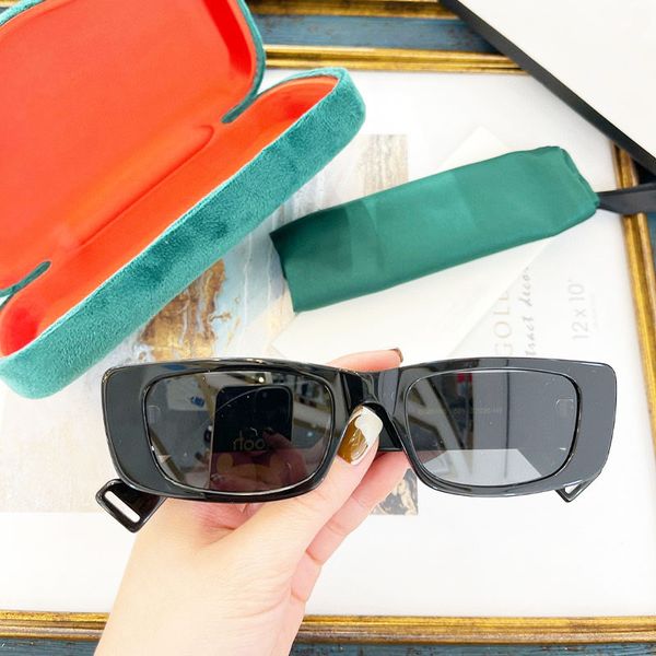 2022s fashion new sunglasses mens and womens beach travel protective glasses 0516s retro full frame brand designer sunglassess with box, White;black
2022s fashion new sunglasses mens and womens beach travel protective glasses 0516s retro full frame brand designer sunglassess with box, White;black