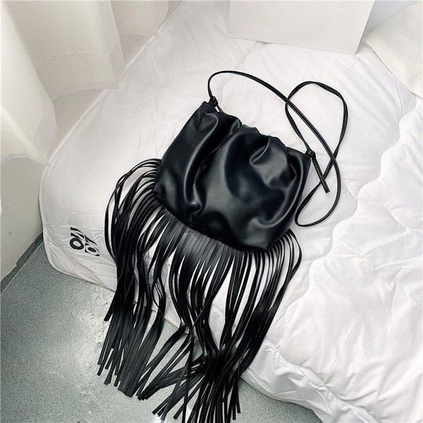 large-capacity tassel women's bag, simple trend ins one-shoulder fashion messenger bag cross body
large-capacity tassel women's bag, simple trend ins one-shoulder fashion messenger bag cross body