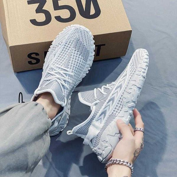men's sho in summer are thin and versatile. students' mh surface is breathable. running fashionable, sports leisure
men's sho in summer are thin and versatile. students' mh surface is breathable. running fashionable, sports leisure