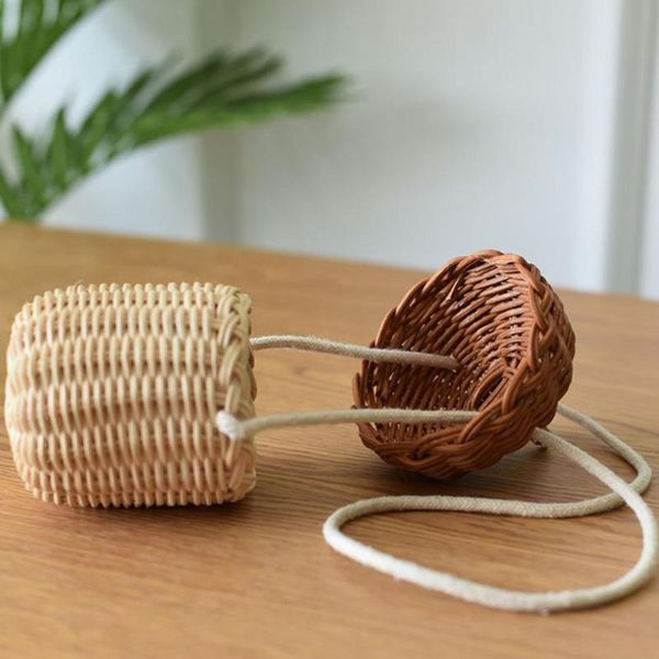 storage bags straw woven bag mini strawberry shape contracted design creative grass for bohemia women handbags totes fashion
storage bags straw woven bag mini strawberry shape contracted design creative grass for bohemia women handbags totes fashion