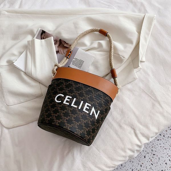 2021 new triumphal arch drawstring bucket laohua leisure fashion hemp rope shoulder portable large capacity women's bag[finished on
2021 new triumphal arch drawstring bucket laohua leisure fashion hemp rope shoulder portable large capacity women's bag[finished on