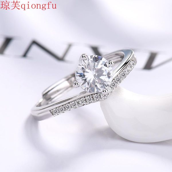 wedding rings 2021 korean version of mozanstone open ring female fashion princess crown proposal valentine's day gift engagement, Slivery;golden
wedding rings 2021 korean version of mozanstone open ring female fashion princess crown proposal valentine's day gift engagement, Slivery;golden