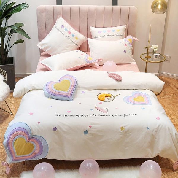 bedding sets white princess style love embroidery 60s egyptian cotton girl linen sheet cover set pillowcases duvet king bed
bedding sets white princess style love embroidery 60s egyptian cotton girl linen sheet cover set pillowcases duvet king bed