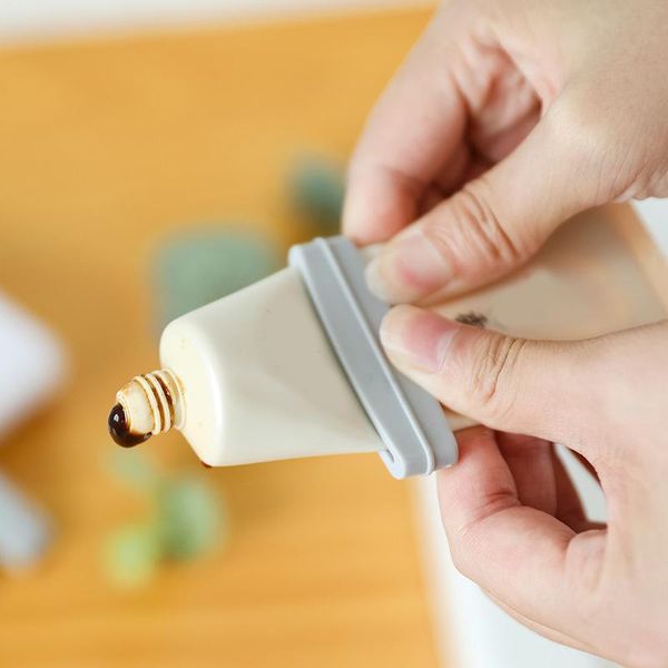 bath accessory set 3pcs manual toothpaste squeezer portable tube dispenser facial cleanser clip multipurpose bathroom accessories
bath accessory set 3pcs manual toothpaste squeezer portable tube dispenser facial cleanser clip multipurpose bathroom accessories