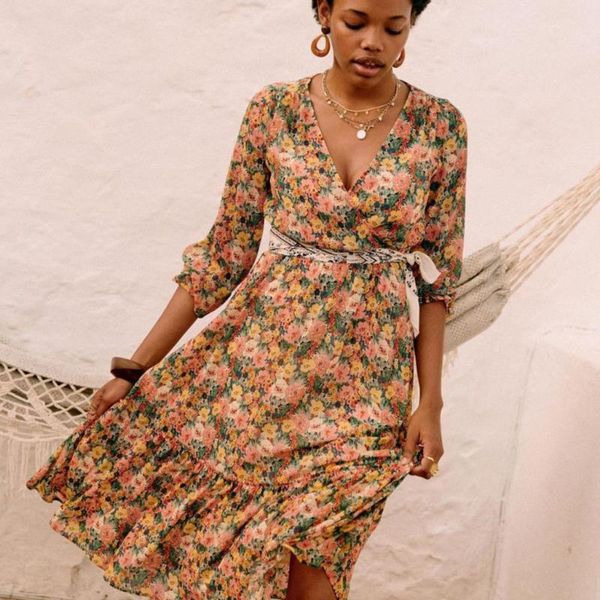 casual dresses pastel flowers midi dress 2021 autumn women v neck long sleeve print vintage elegant female vestido mujer robe fashion, Black;gray
casual dresses pastel flowers midi dress 2021 autumn women v neck long sleeve print vintage elegant female vestido mujer robe fashion, Black;gray