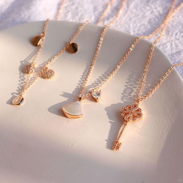 singapore necklace, Black
singapore necklace, Black