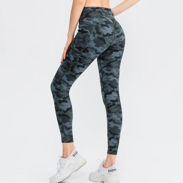 yoga outfit women camouflage printed sports pants skin-friendly high waist leggings quick drying fitness running tights
yoga outfit women camouflage printed sports pants skin-friendly high waist leggings quick drying fitness running tights