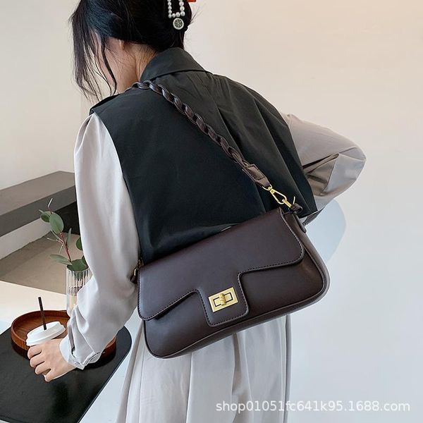 evening bags thin strap one-shoulder women's bag autumn 2021 fashion small square simple messenger casual handbag
evening bags thin strap one-shoulder women's bag autumn 2021 fashion small square simple messenger casual handbag