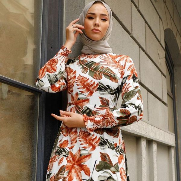 ethnic clothing leaf patterned sleeve pleated dress turkey muslim fashion hijab islam dubai istanbulstyles istanbul 2021, Red
ethnic clothing leaf patterned sleeve pleated dress turkey muslim fashion hijab islam dubai istanbulstyles istanbul 2021, Red