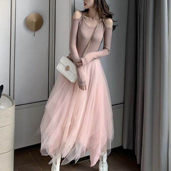 casual dresses long sleeve mesh patchwork basic spaghetti strap dress for women 2021 spring tulle elastic lace vest summer female, Black;gray
casual dresses long sleeve mesh patchwork basic spaghetti strap dress for women 2021 spring tulle elastic lace vest summer female, Black;gray