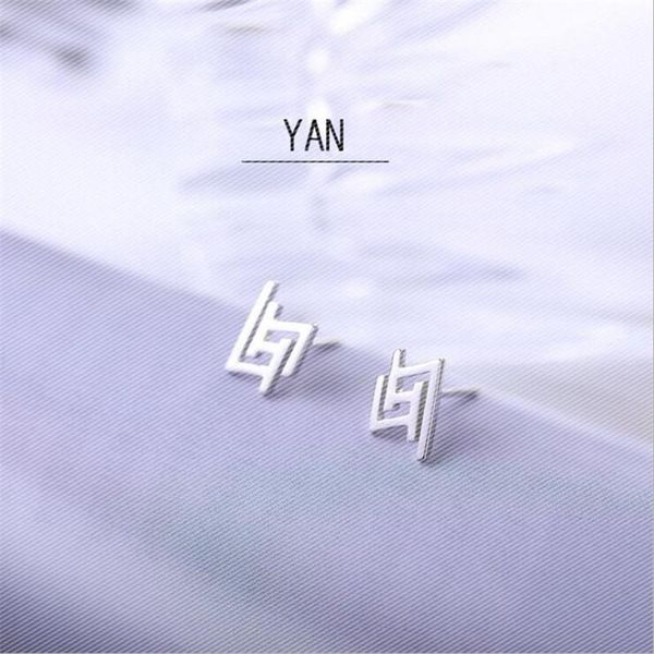 stud fashion exquisite 925 sterling silver jewelry simple hollow irregular geometric women earrings se594, Golden;silver
stud fashion exquisite 925 sterling silver jewelry simple hollow irregular geometric women earrings se594, Golden;silver