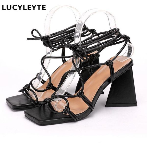 sandals 2021 summer women fashion cross-tied strange high heels shoes square toe lace-up party pumps size 41 42, Black
sandals 2021 summer women fashion cross-tied strange high heels shoes square toe lace-up party pumps size 41 42, Black