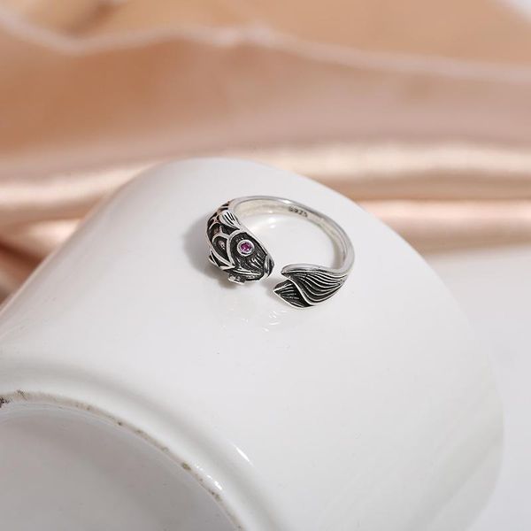 cluster rings s925 sterling silver retro ring fashion ins cold wind niche design small fish open personality for female wedding, Golden;silver
cluster rings s925 sterling silver retro ring fashion ins cold wind niche design small fish open personality for female wedding, Golden;silver