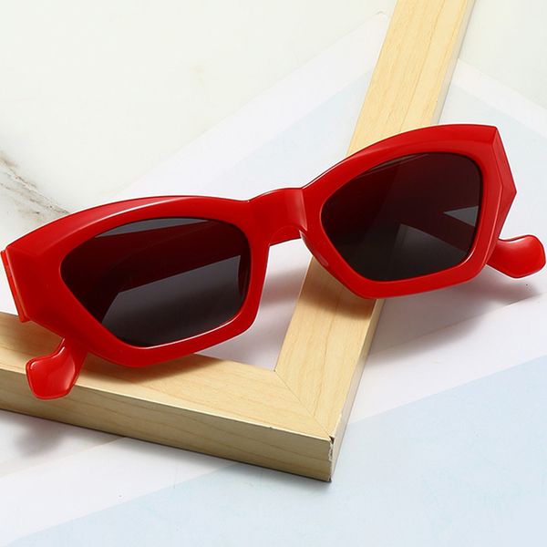 sunglasses 2021 fashion cat eye ladies trend brand designer personality jelly color polygon sun glasses uv400 zonnebril, White;black
sunglasses 2021 fashion cat eye ladies trend brand designer personality jelly color polygon sun glasses uv400 zonnebril, White;black