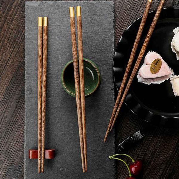 chopsticks kitchen utensils tableware golden solid wood non-slip anti-mold wooden flat blessing
chopsticks kitchen utensils tableware golden solid wood non-slip anti-mold wooden flat blessing