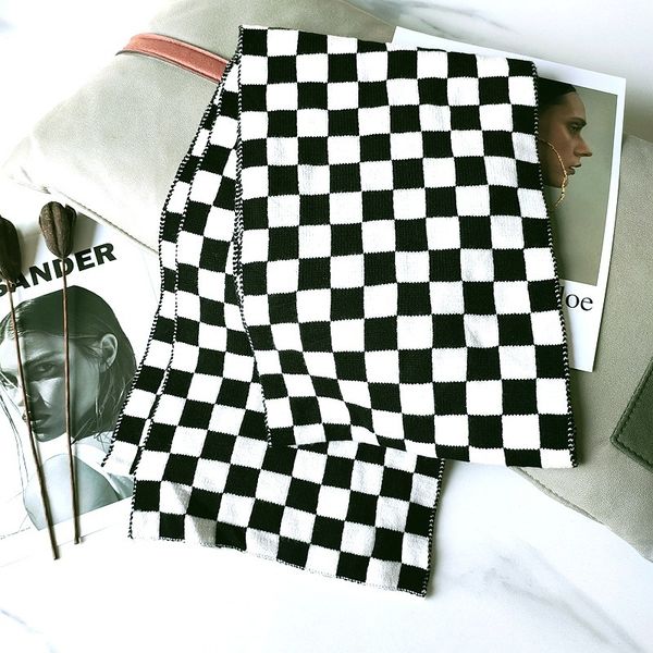 net red ins black white checkerboard scarf women's versatile plaid short knitted bib autumn and winter korean version, Blue;gray
net red ins black white checkerboard scarf women's versatile plaid short knitted bib autumn and winter korean version, Blue;gray