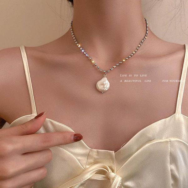 pendant necklaces 2021 baroque freshwater pearl necklace trendy zircon chain birthday gifts simple design fashion jewelry, Silver
pendant necklaces 2021 baroque freshwater pearl necklace trendy zircon chain birthday gifts simple design fashion jewelry, Silver