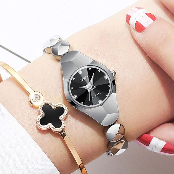 wristwatches bracelet watch female tungsten steel color waterproof korean fashion simple diameter 20mmwrist watches for women, Slivery;brown
wristwatches bracelet watch female tungsten steel color waterproof korean fashion simple diameter 20mmwrist watches for women, Slivery;brown