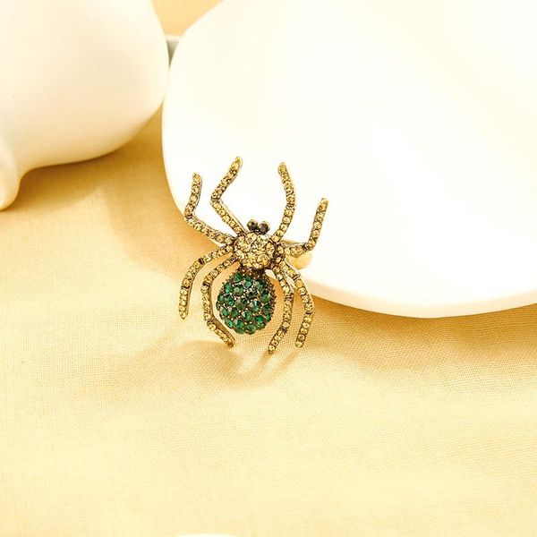 cluster rings 2021 desin green color crystal spider insect for women party vintage statement jewelry halloween, Golden;silver
cluster rings 2021 desin green color crystal spider insect for women party vintage statement jewelry halloween, Golden;silver