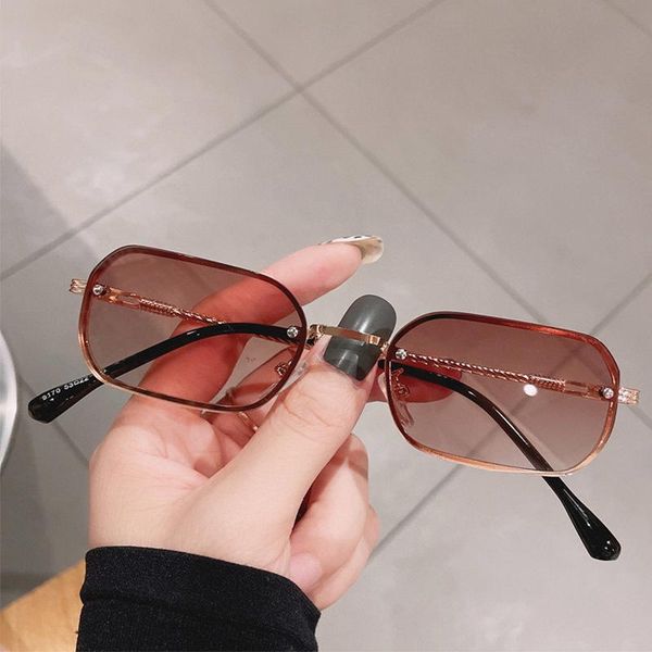 sunglasses retro trendy 2021 fashion eyewear women's oval rimless lady metal shades driving glasses sonnenbrille, White;black
sunglasses retro trendy 2021 fashion eyewear women's oval rimless lady metal shades driving glasses sonnenbrille, White;black