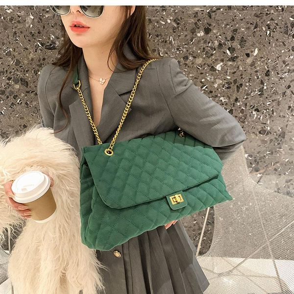evening bags brown checkered woman hand shoulder bag large capacity fashion black rhombic chain party female creative messenger
evening bags brown checkered woman hand shoulder bag large capacity fashion black rhombic chain party female creative messenger