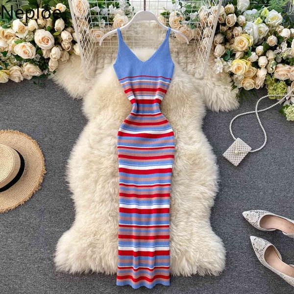 neploe contrast color stripe knit dress women fashion v neck sleeveless bodycon dresses elegant slim stretch waist vestido 1b712 210423, Black;gray
neploe contrast color stripe knit dress women fashion v neck sleeveless bodycon dresses elegant slim stretch waist vestido 1b712 210423, Black;gray