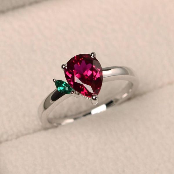 wedding rings green small cubic zirconia for woman pear shape red rhinestone engagement ring female party black women 2021, Slivery;golden
wedding rings green small cubic zirconia for woman pear shape red rhinestone engagement ring female party black women 2021, Slivery;golden