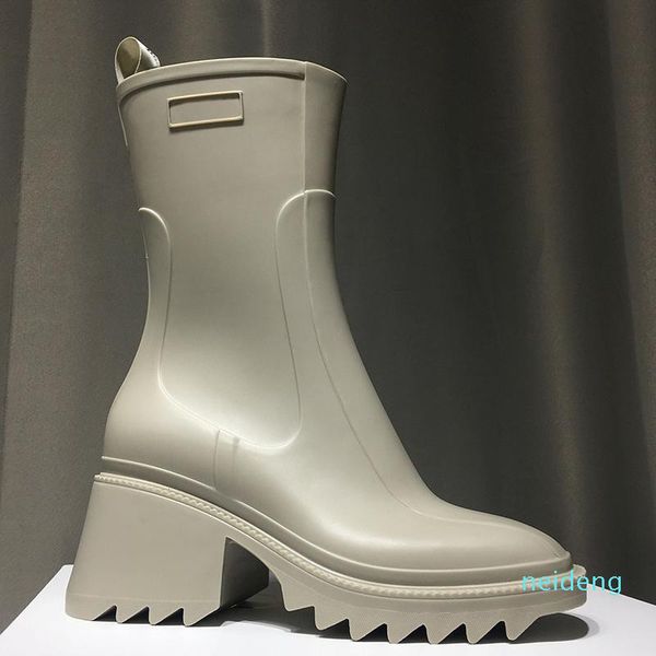 luxury designer womens half boots shoes winter chunky med heels plain square toes shoe rainboots zip women mid calf booty wear resistant 556, Black
luxury designer womens half boots shoes winter chunky med heels plain square toes shoe rainboots zip women mid calf booty wear resistant 556, Black