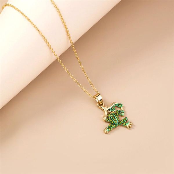 pendant necklaces green frog crystal stone charm personality necklace animal jewelry for women simple fashion bohemian, Silver
pendant necklaces green frog crystal stone charm personality necklace animal jewelry for women simple fashion bohemian, Silver